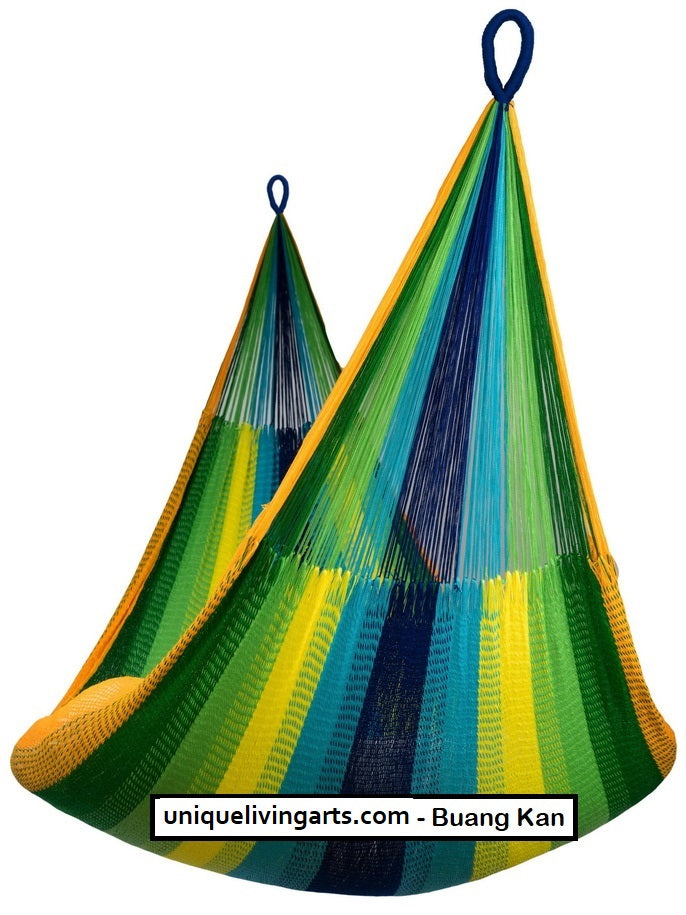 ULA Colorful hammocks - Bueng Kan