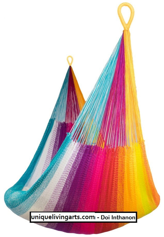 ULA Colorful hammocks - Doi Inthanon