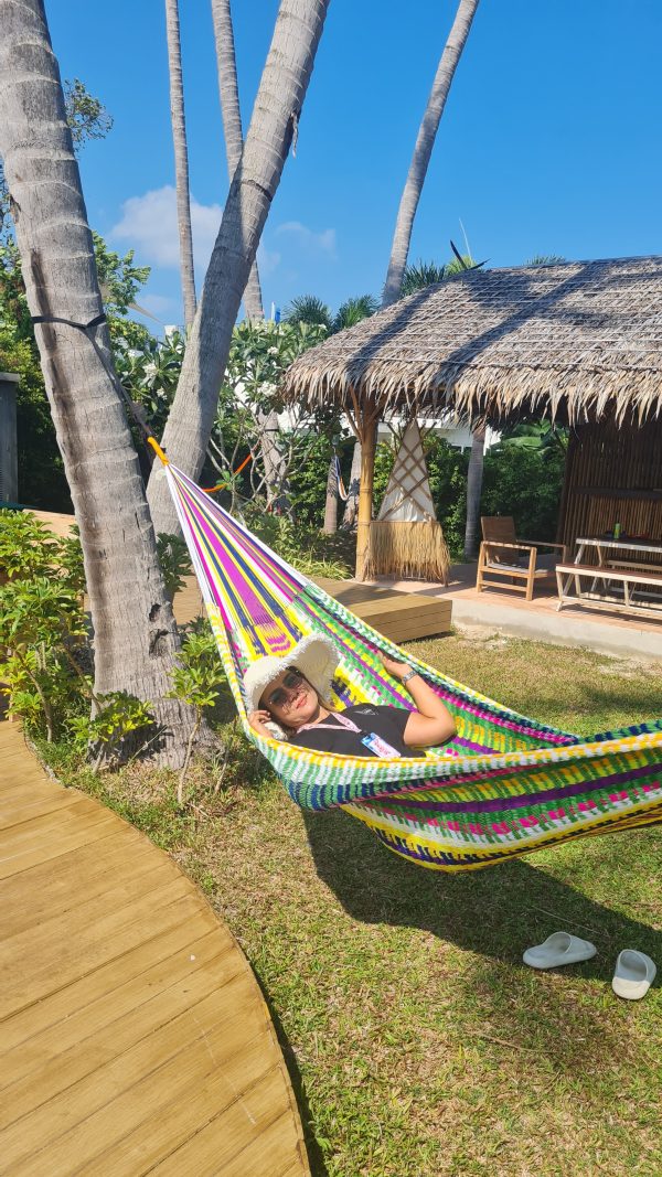 Acrylic yarn colorful hammocks from ULA Collections