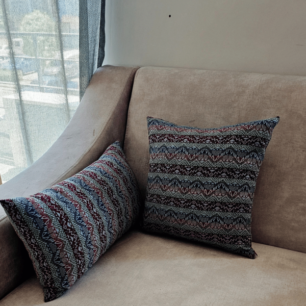 Decorative pillow - Nile Weave from ULA Collections
