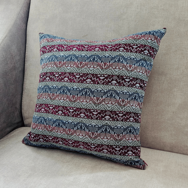 Decorative pillow - Nile Weave from ULA Collections