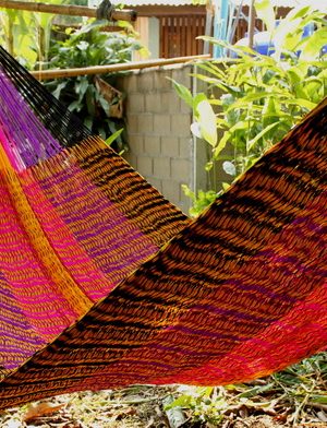 V_Cleopatra Acrylic yarn colorful hammocks from ULA Collections